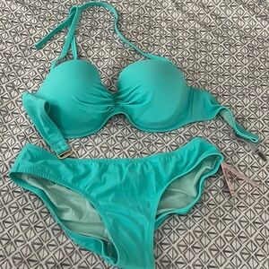 NWT Victoria’s Secret halter Bikini Set